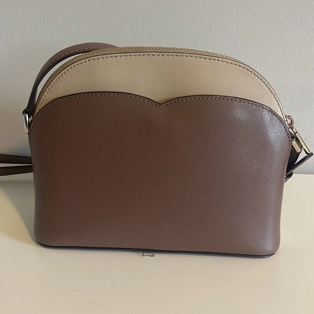 Kate Spade Crossbody - Picture 5 of 13